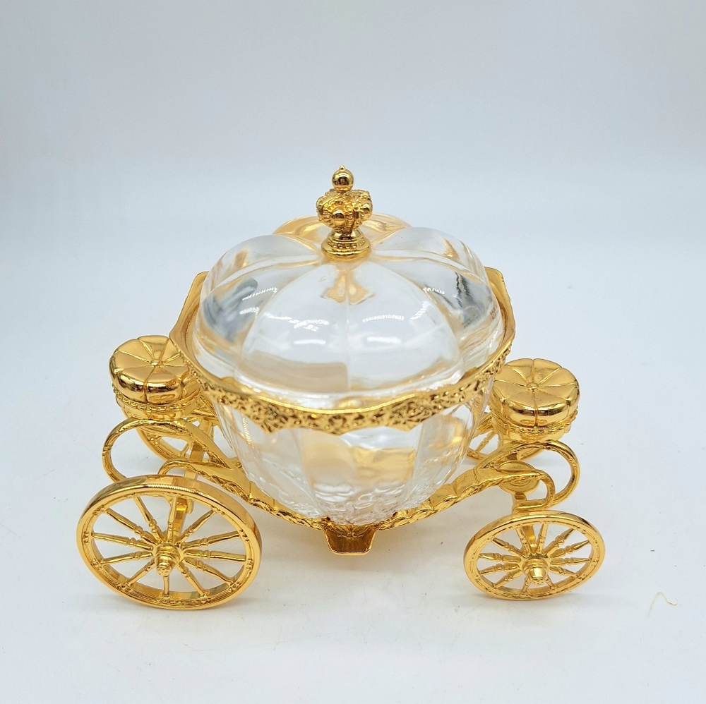 Vintage Franklin Mint Crystal Cinderella Carriage